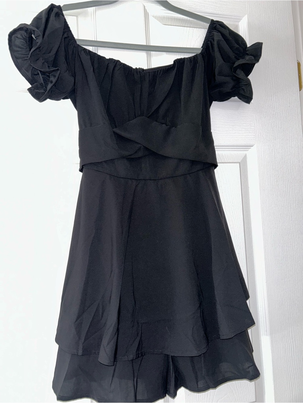 Black Women's Off-Shoulder Jumpsuit